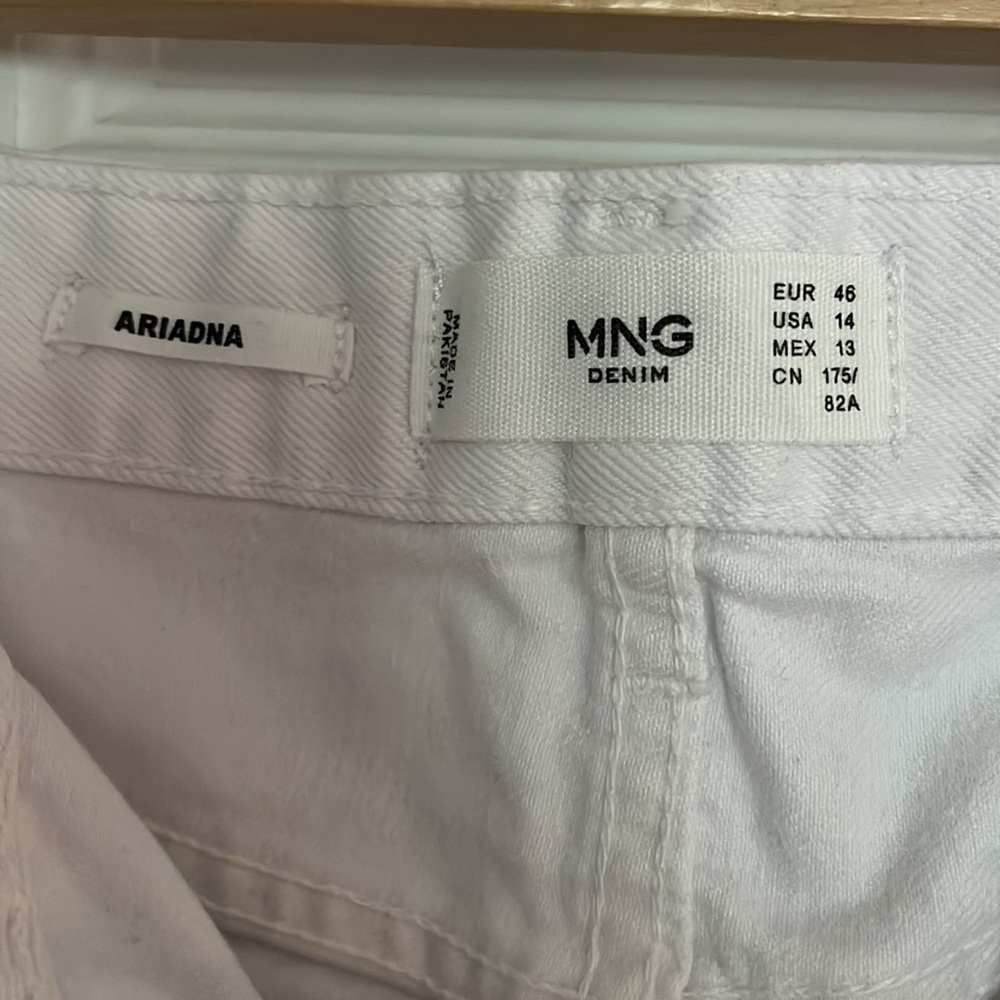 Mango Wide Leg Flare Jeans in White - Picture 3 of 6